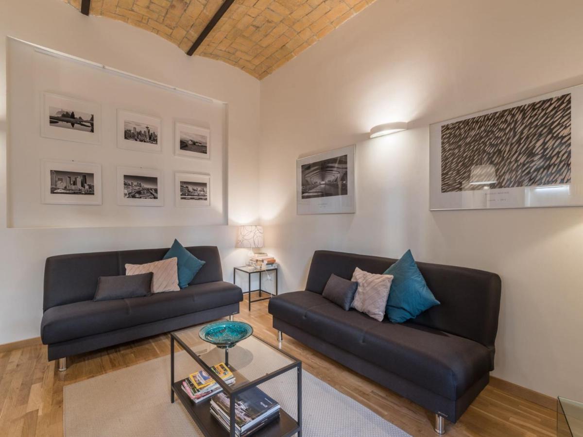 The Best Rent - Elegant Flat Near Colosseum Рим Екстериор снимка